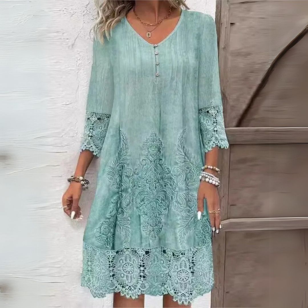 Wrenley | Robe en dentelle légère avec décolleté en V