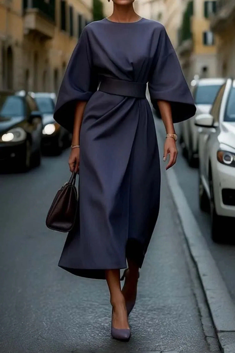 Lusi | Robe élégante avec ceinture